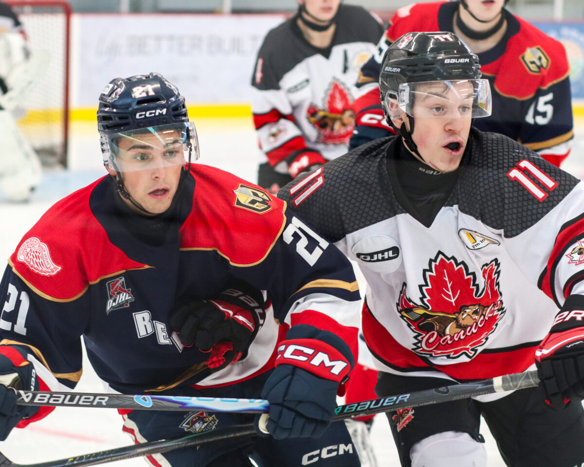 Jaden Flora of the Niagara Falls Canucks